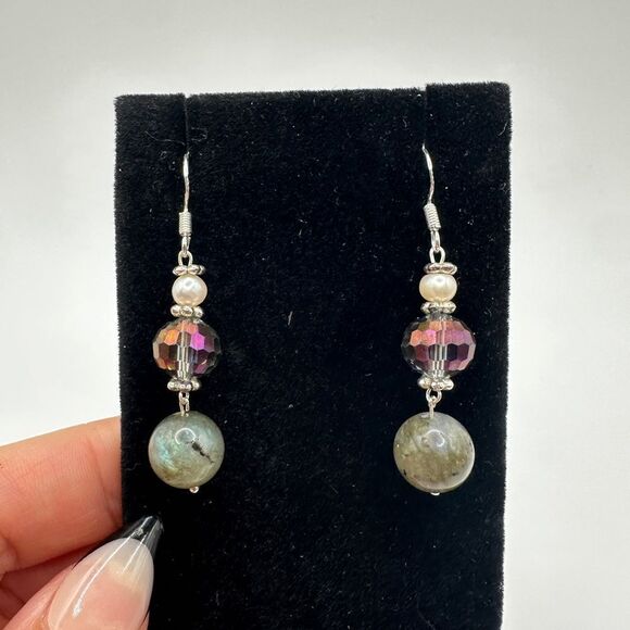 2" Labradorite, faceted glass, pearl and silver tone accent dangle earrings! - Picture 8 of 9